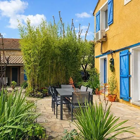 Myosotis 4 Bedrooms, Garden Air Conditioning *