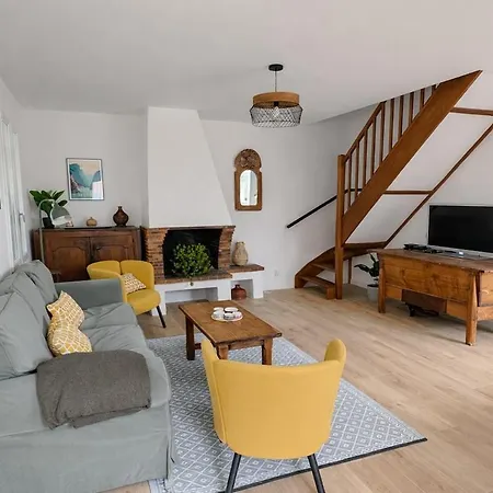 Вилла Myosotis 4 Bedrooms, Garden Air Conditioning Йер