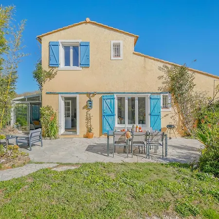Myosotis 4 Bedrooms, Garden Air Conditioning * Йер