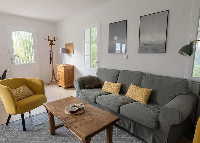 Myosotis 4 Bedrooms, Garden Air Conditioning Βίλα *