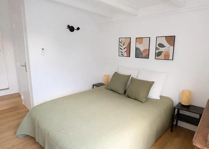 Βίλα Myosotis 4 Bedrooms, Garden Air Conditioning *